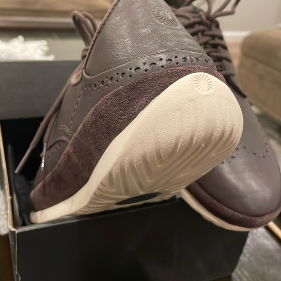 UGG-Cali wing toe berby - Picture 4 of 9